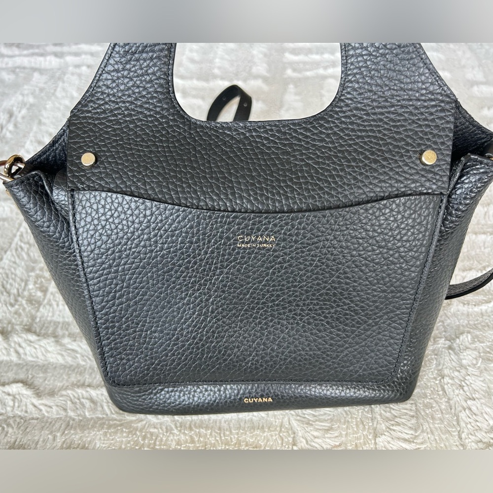 Cuyana Mini System Tote in Pebbled Black Leather with Adjustable Strap - GUC - Picture 14 of 16